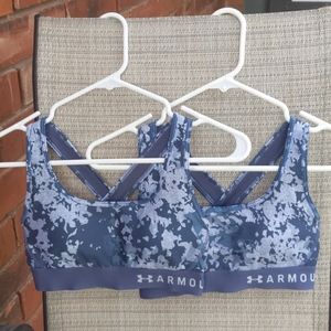 2 Under Armour Compression Bras, size XS
